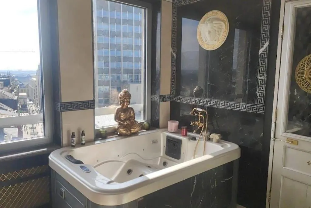 Luxe Apartment Spa-Hammam Views Centre Pkg Luxemburg 0*, Luxembourg