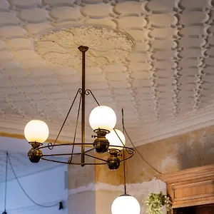 Hotel Bristol, Lucembursko